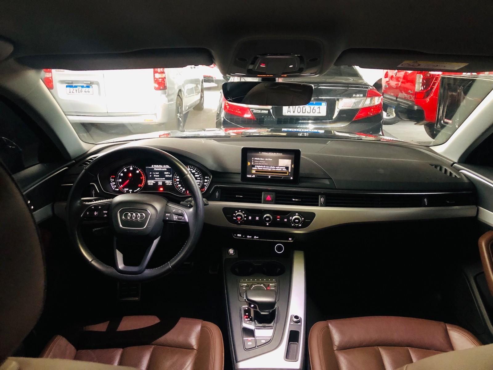 Audi A4 Attraction 2.0 TFSI 190cv S tronic  2017
